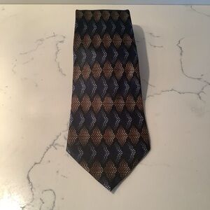Men’s 100% silk tie